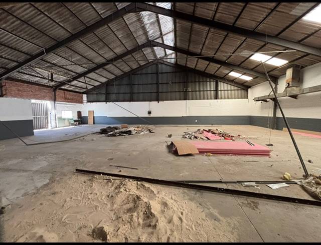 428M² WAREHOUSE TO LET IN EPPING INDUSTRIAL